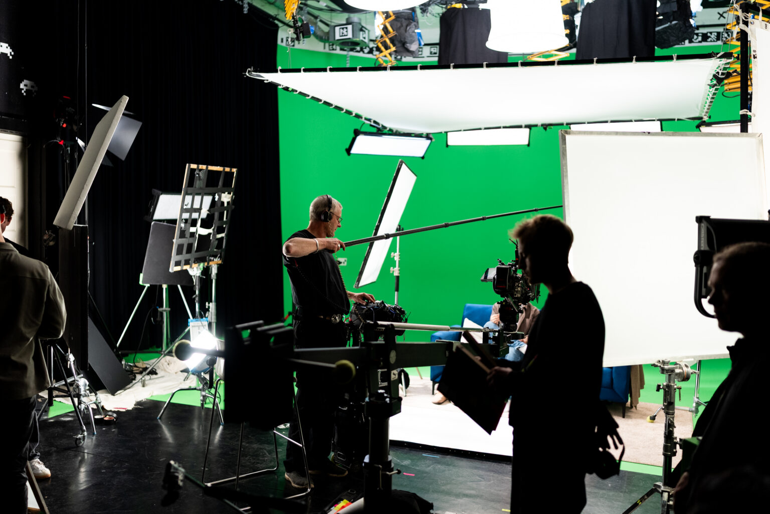 Studioaufbau mit Licht und Greenscreen